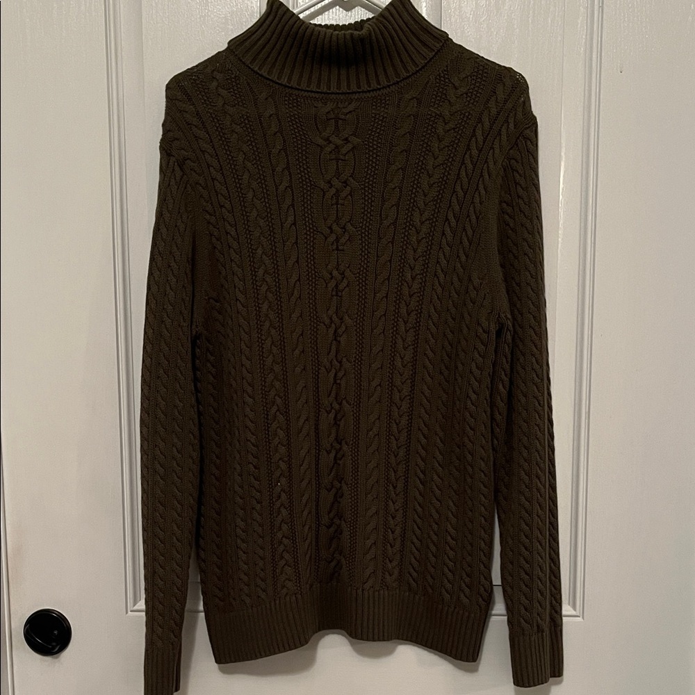 Amazon Essentials Brown Turtleneck Sweater